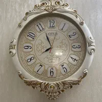 ساعت دیواری