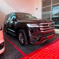 تویوتا لندکروزر مدل VXR4 صفرکیلومتر پلاک موقت
