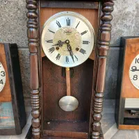 ساعت عتیقه یک جا به فردش میرسد