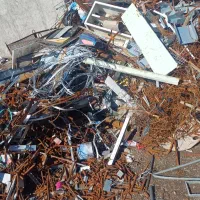 اهن ضایعات شما را خریداریم