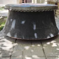 دیگ مسی قدیمی