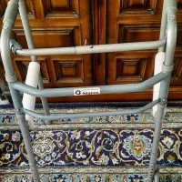 واکر چرخ دار تاشو