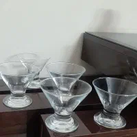 بستنی خوری و نمکپاش