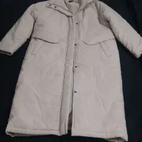 کاپشن و چند دست لباس دخترانه نو و استفاده نشده