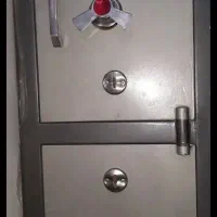گاو صندق دوطبقه