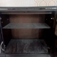 میز تلویزیون و تلویزیون     فروش فوری