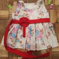 پیراهن دخترانه