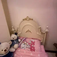تخت خواب یک نفره