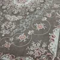 ب علت جا نداشتن این فرش ها ب فروش می‌رسد|فرش|چهارباغ, |دیوار