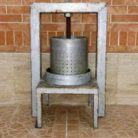 فروش دستگاه پرس دستی آبگیری آبغوره و آبلیمو