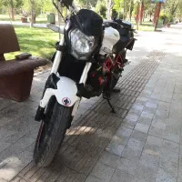 بنلی۲۵۰ ،آپاچی،ان اس