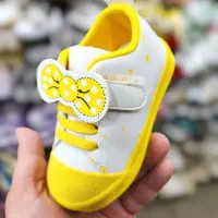 کفش دخترانه پاپیون ونس زرد