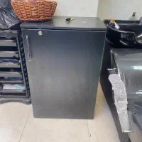 صندلی و‌کمد آرایشگری