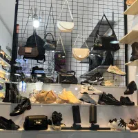 فروش دکور ام دی اف مناسب ویترین مغازه