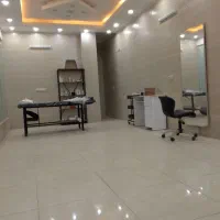 یک-واحد-تجاری-طبقه-همکف-پاساژ-سورنا-باغبادران