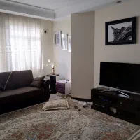 ۱۰۰ متر / فول امکانات / ستارخان/مجتمع آپادانا
