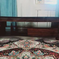 زیر تلویزیون در حد نو