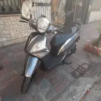 لاکی ۲۰۰ سال ۱۴۰۴