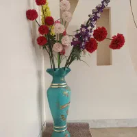 گل و گلدان