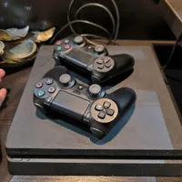 پلستیشن ۴ ps4