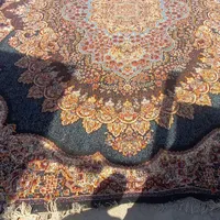 دو عدد فرش ۱۲ متری