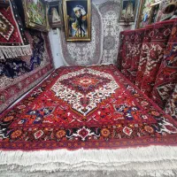 فرشای بی رنگ نخ گیاهیی