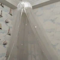 توری بالای تخت کودک