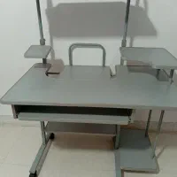 میز کامپیوتر