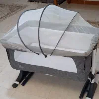 تخت نوزاد کنار مادر برند زویه