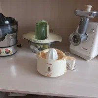 چرخ گوشت و رندو و آبمیوه گیری و ابمرکبات گیری تفال