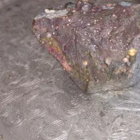 سنگ طلا دار