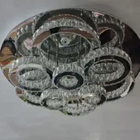 لوستر سقفی دارای سه مدل روشنایی
