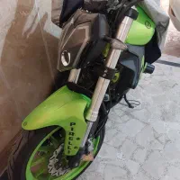 بنلی ۳۰۰