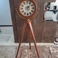 ساعت سه پایه