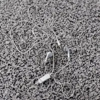 یک عدد هنسفری سین دار سفید