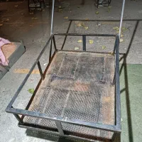 گاری چهار چرخ