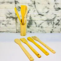 ست کفگیر چوبی بااستند