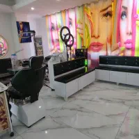 اجاره اداری تجاری ۱۴۰ متری سر گلستان