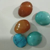 سه عدد سنگه فیروزه اصل نیشابور دوعدد سنگه عقیق