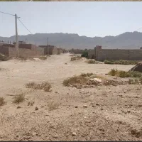 زمین‌فروشی