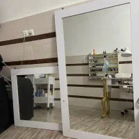 دو عدد آینه و دو عدد فایل سه کشویی ام دی اف