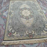 فرش نگین فیروزه کاشان2/5در 1/5