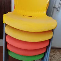 صندلی پلاستیکی