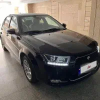 دنا ۶ دنده توربو با سانروف مدل ۴۰۲