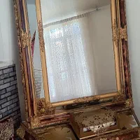 آیینه و کنسول با جاقرانی