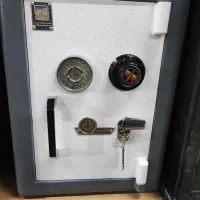 گاوصندوق benz گاو صندوق در حد