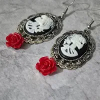 گوشواره فانتزی وینتیج طرح رز