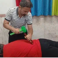 انواع بادکش گرم وحجامت وتاکسن تراپی (چکش درمانی)