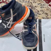 کفش والیبال