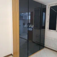 دکوفیکس ، کمد فریم لس ، درب شیشه ای